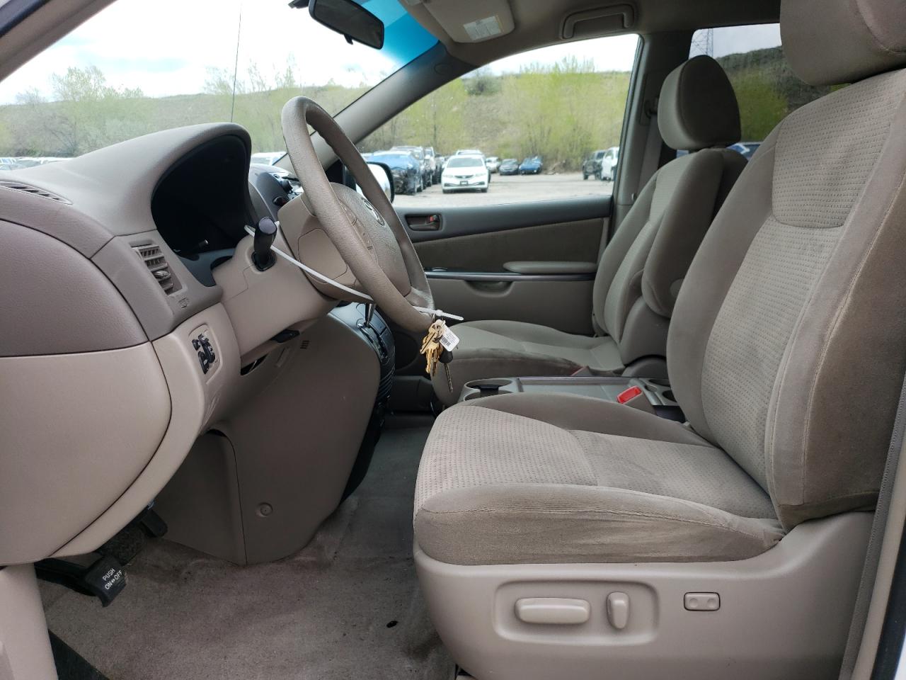 2010 Toyota Sienna Ce VIN: 5TDKK4CC3AS309881 Lot: 55334695