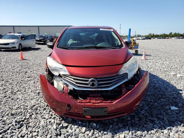  NISSAN VERSA 2016 Красный