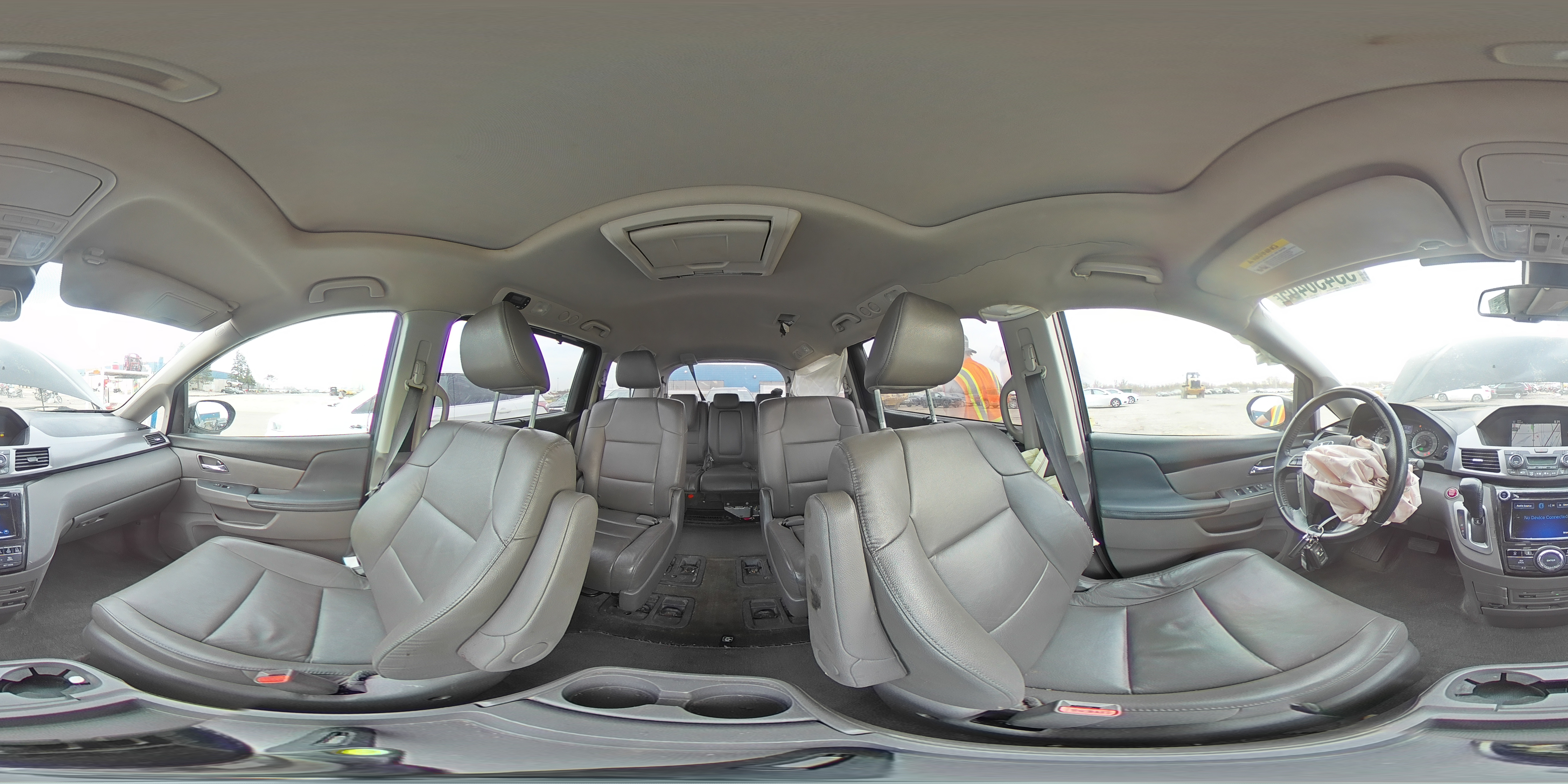 2015 Honda Odyssey Touring VIN: 5FNRL5H99FB092699 Lot: 53436405