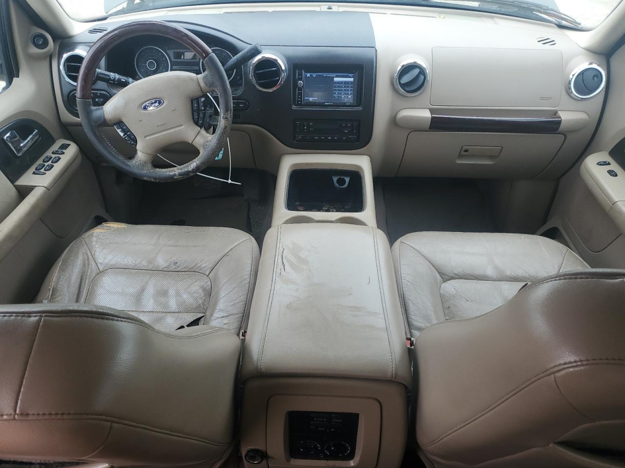 2005 Ford Expedition Limited VIN: 1FMFU19575LA09329 Lot: 54585345