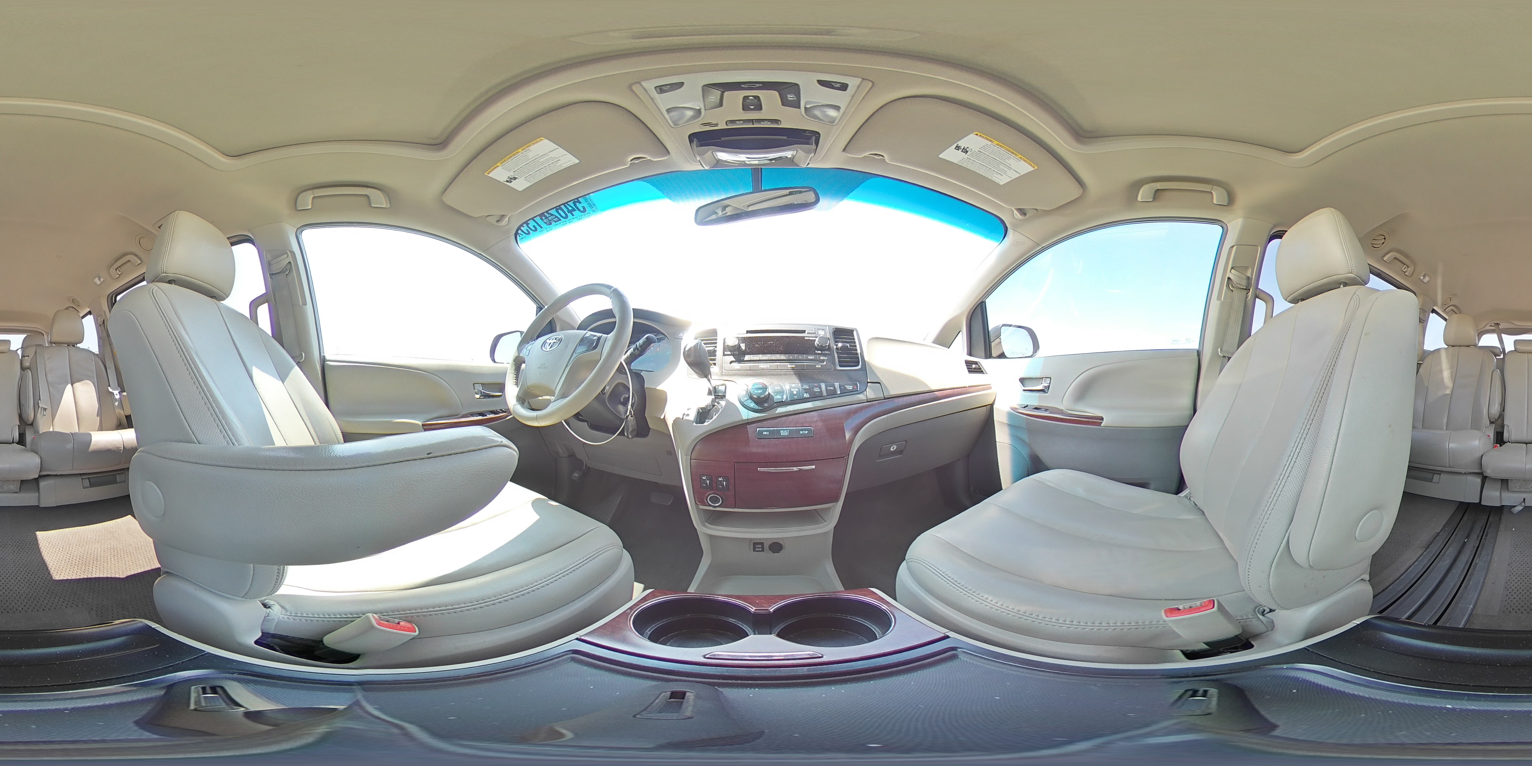 2013 Toyota Sienna Xle VIN: 5TDYK3DC6DS322289 Lot: 54626135