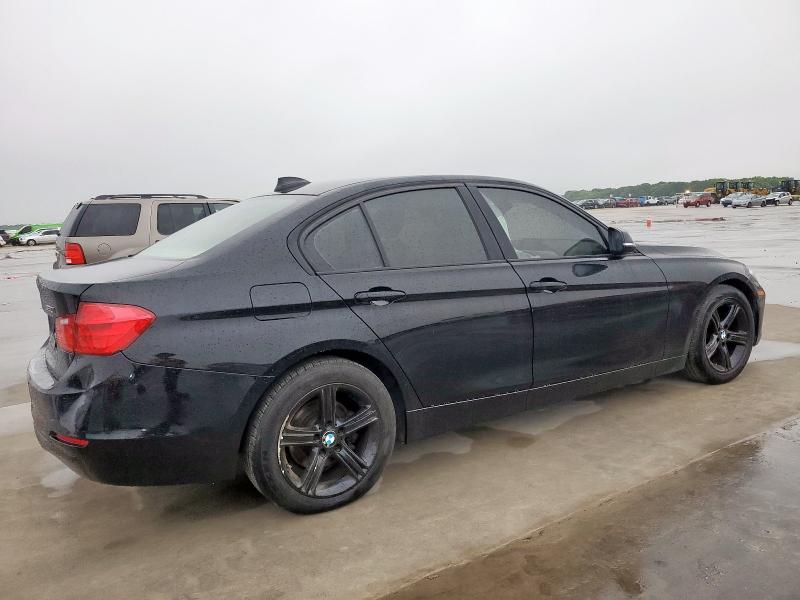 Sedans BMW 3 SERIES 2015 Czarny