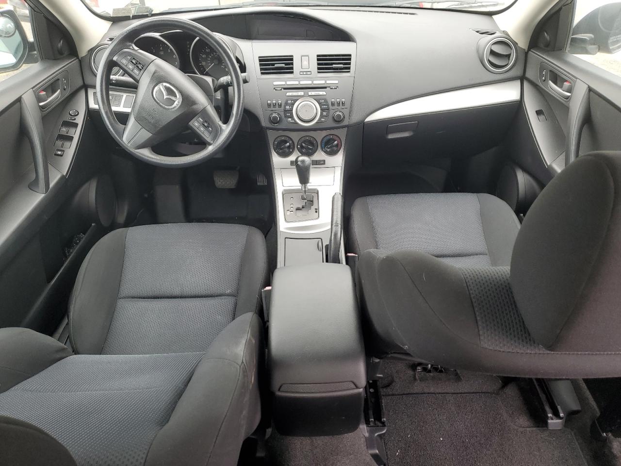 2011 Mazda 3 I VIN: JM1BL1VG3B1378872 Lot: 51698315