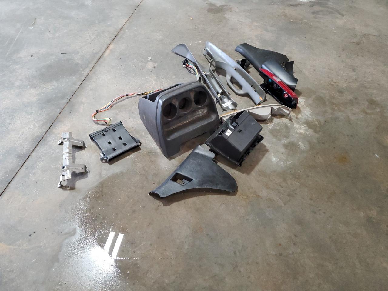 2024 Chevrolet Express G2500 VIN: 1GCWGAFP0R1158491 Lot: 54743335