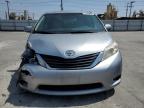 2014 Toyota Sienna Le للبيع في Sun Valley، CA - Front End