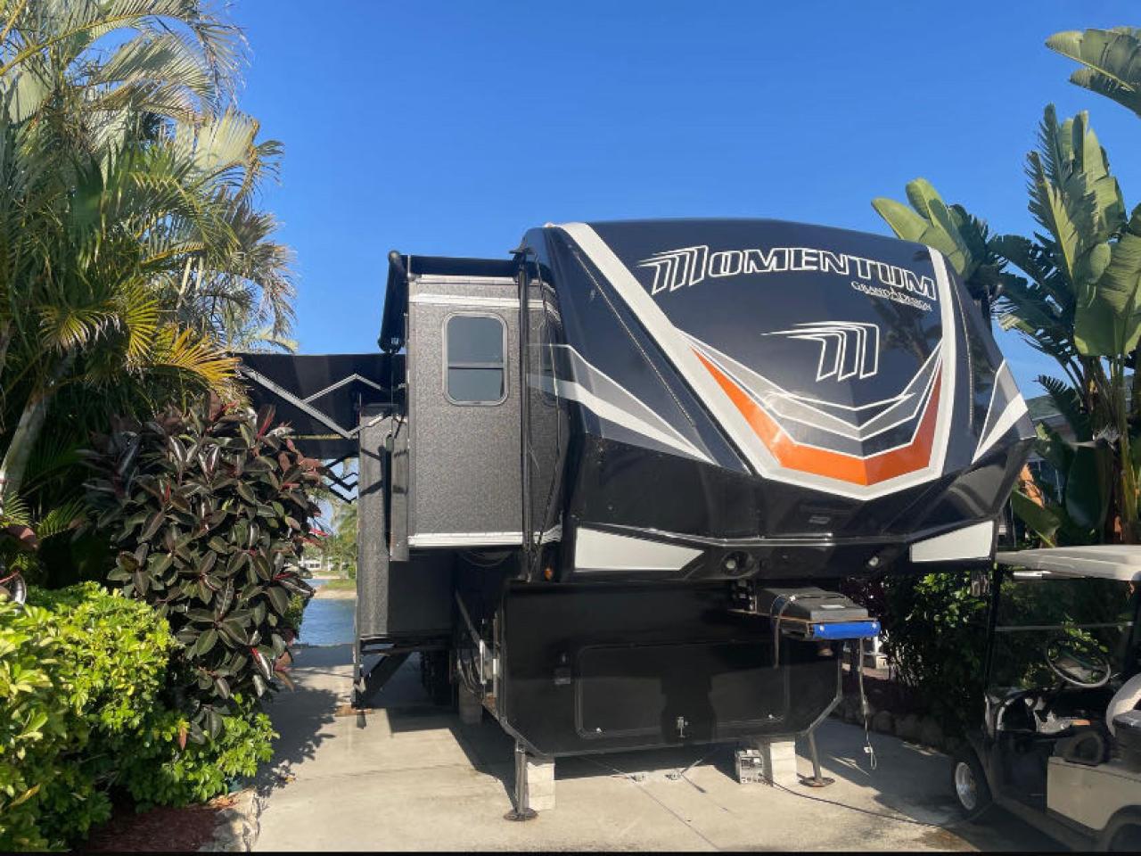 2022 Grandesign Momen376Th for Sale in Arcadia, FL - Water/Flood