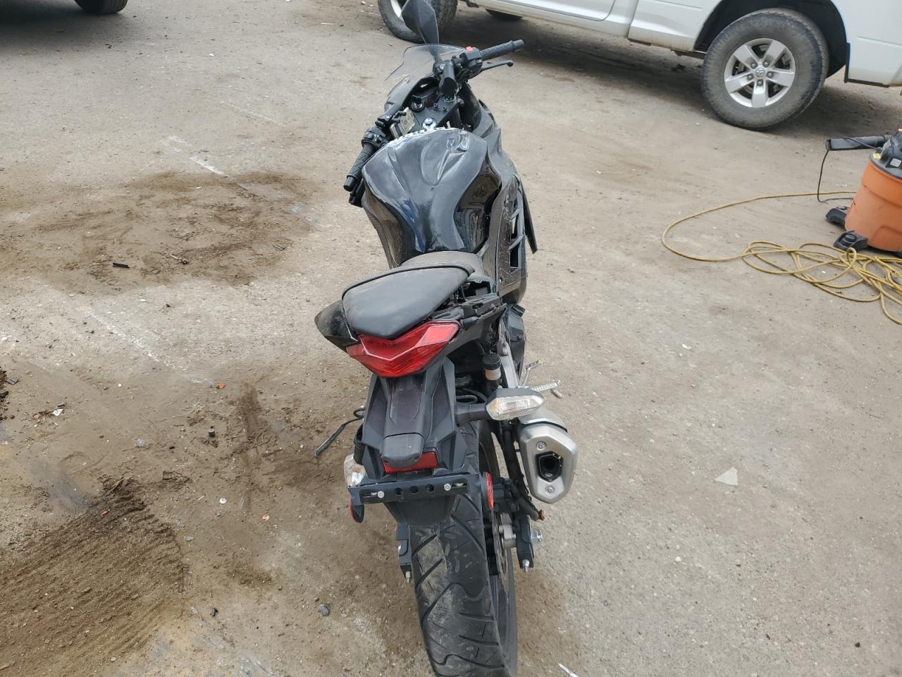 2014 Kawasaki Ex300 B VIN: JKAEX8B11EA006164 Lot: 54218365