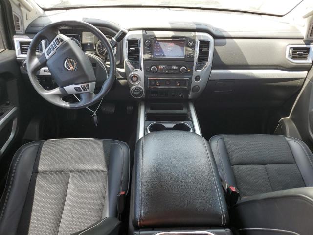  NISSAN TITAN 2017 White