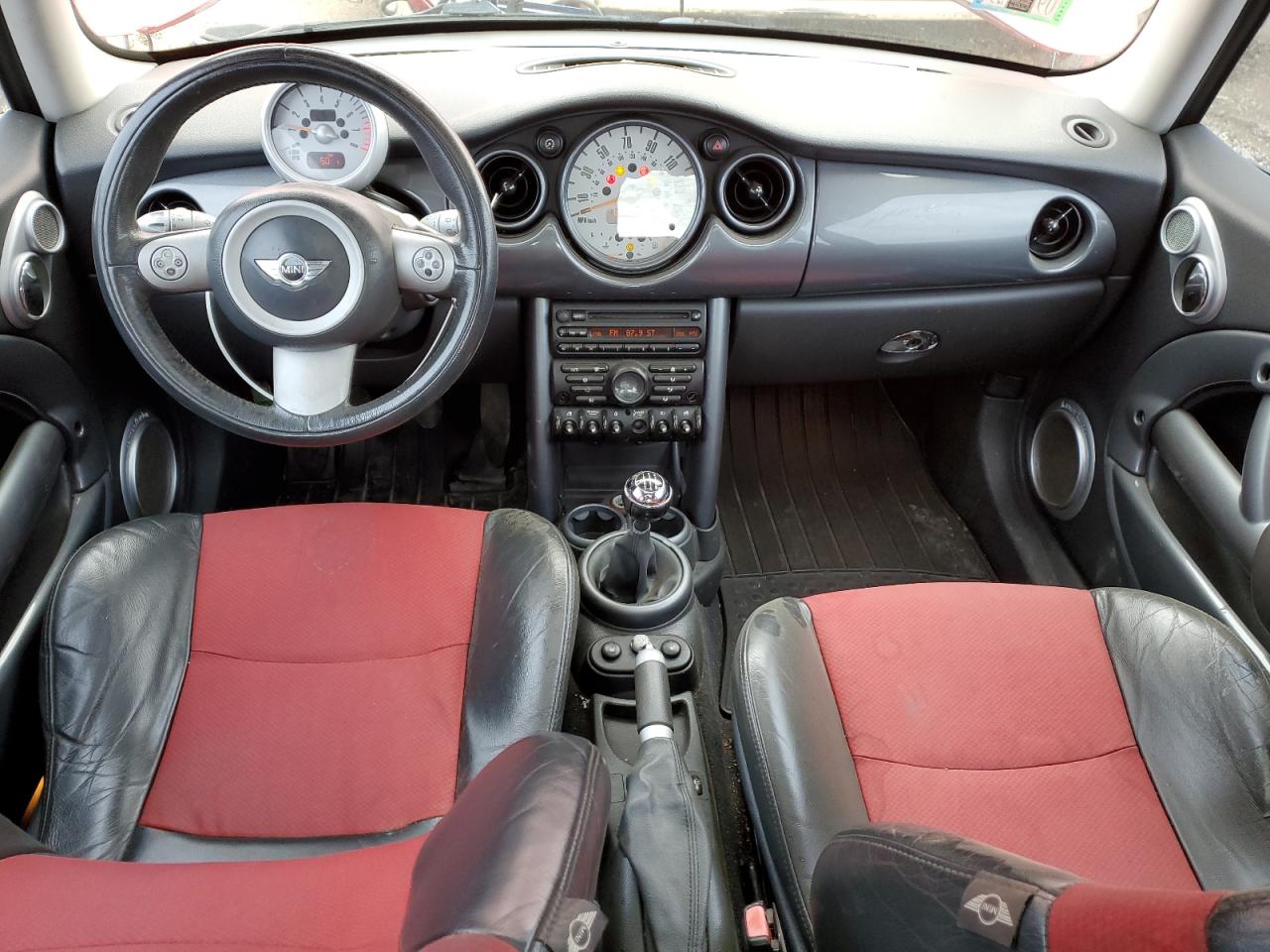 2005 Mini Cooper VIN: WMWRC33435TC57559 Lot: 53130725