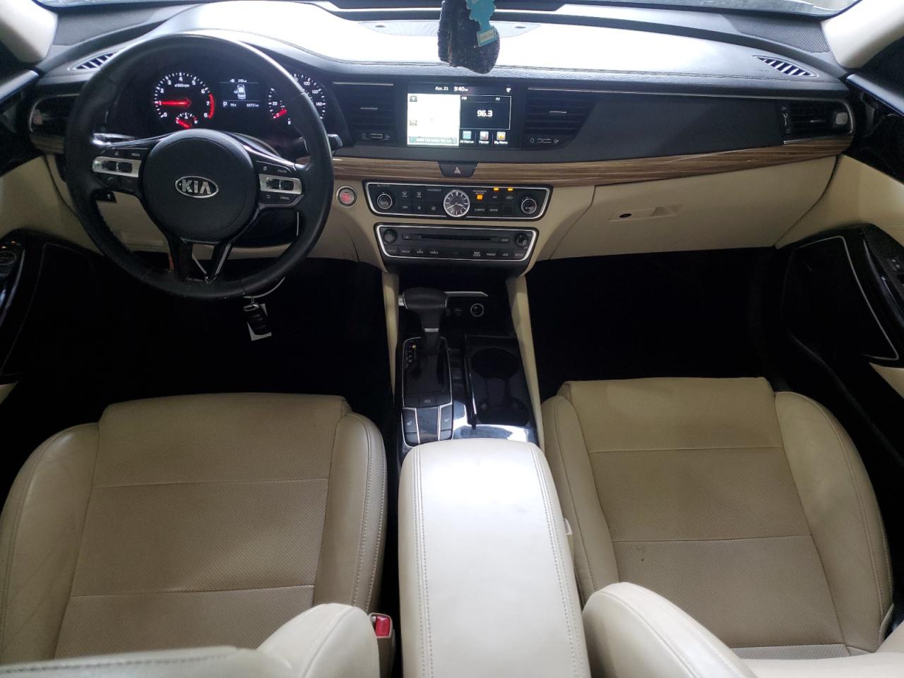 2018 Kia Cadenza Luxury VIN: KNALC4J19J5124675 Lot: 53628175