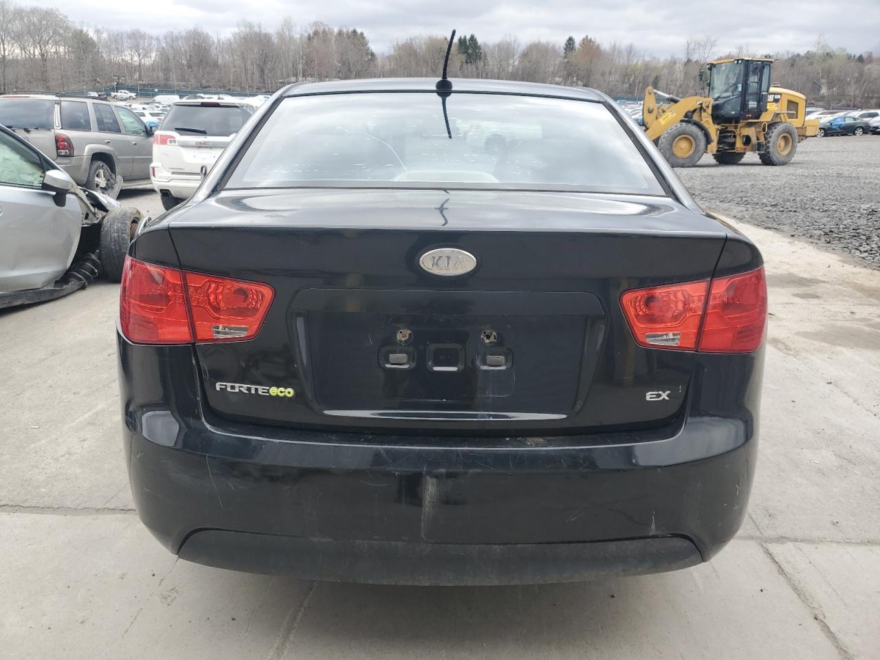 2011 Kia Forte Ex VIN: KNAFU4A26B5355621 Lot: 53995105