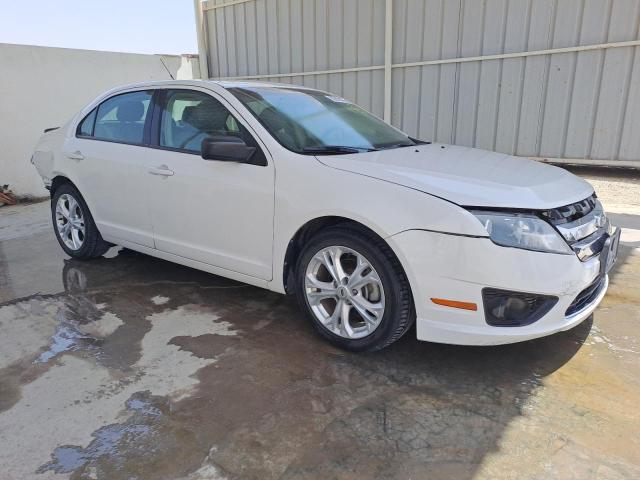 3FAHP0GA2CR159903 - 2016 Ford Fusion - #undefined