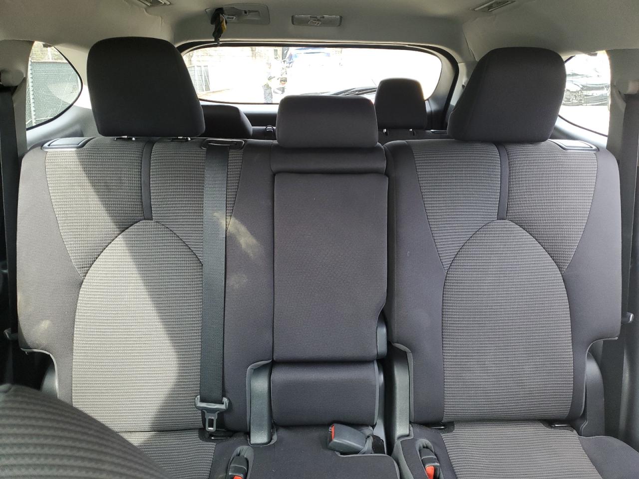 2022 Toyota Highlander L VIN: 5TDBZRBHXNS183031 Lot: 51378575