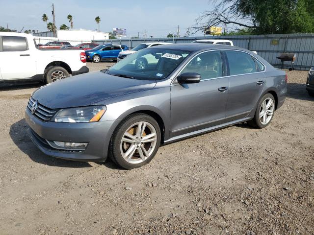  VOLKSWAGEN PASSAT 2015 Серый