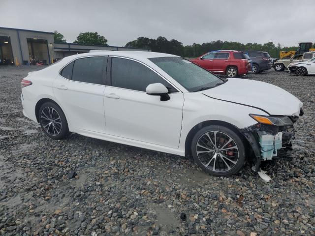  TOYOTA CAMRY 2018 White