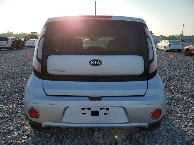  KIA SOUL 2017 Silver