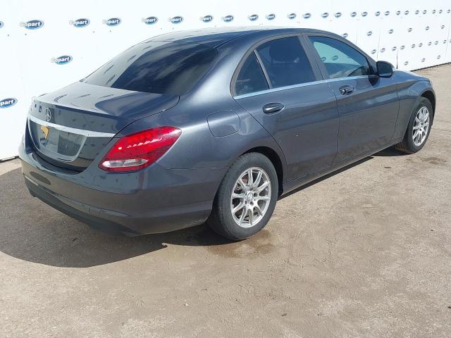 2017 MERCEDES BENZ C220 D SE