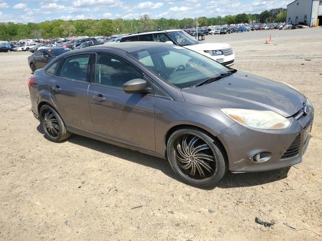 Sedans FORD FOCUS 2012 Gray