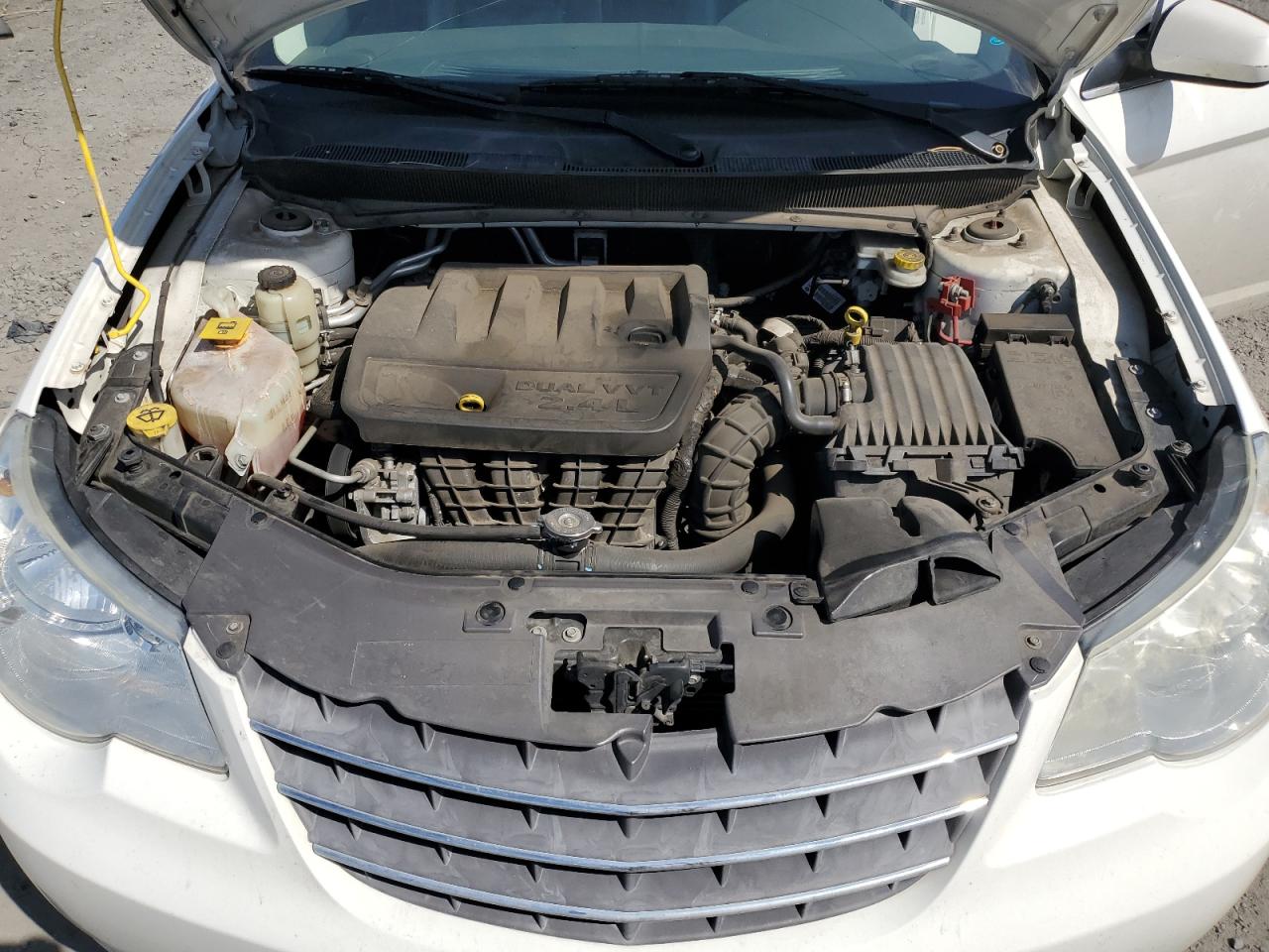 2010 Chrysler Sebring Limited VIN: 1C3CC5FB3AN111953 Lot: 54183845
