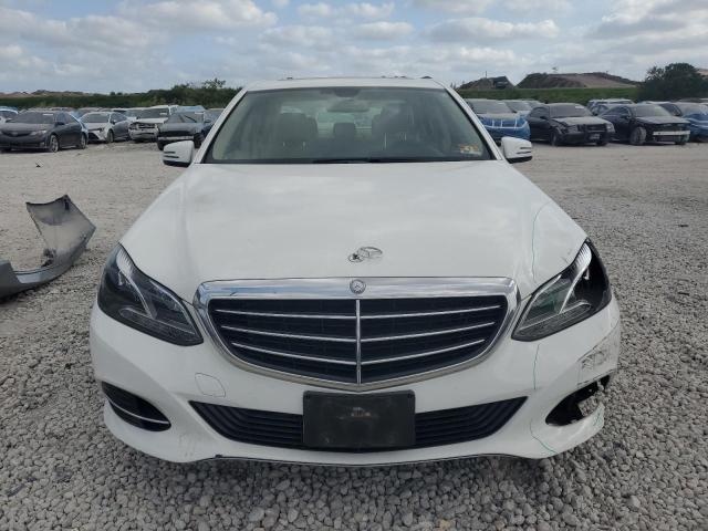  MERCEDES-BENZ E-CLASS 2015 Biały