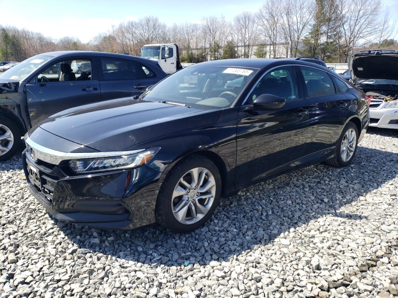 2018 Honda Accord Lx for Sale in North Billerica, MA - Minor Dent/Scratches