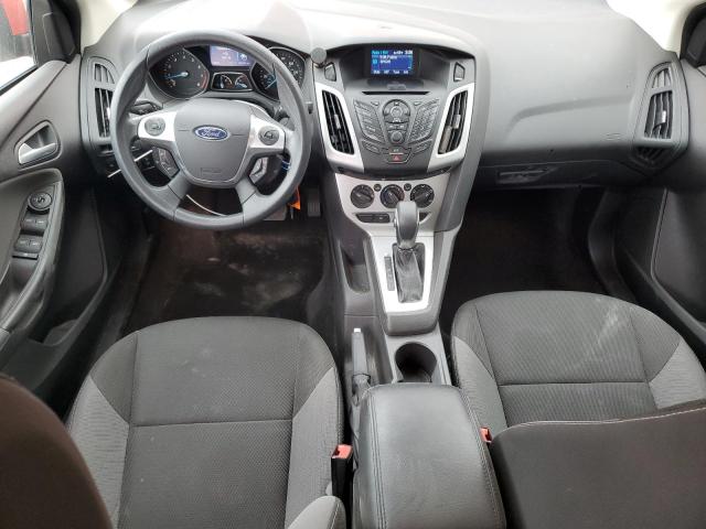  FORD FOCUS 2013 Czerwony