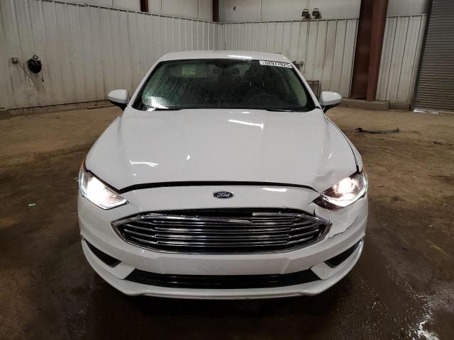  FORD FUSION 2017 Biały