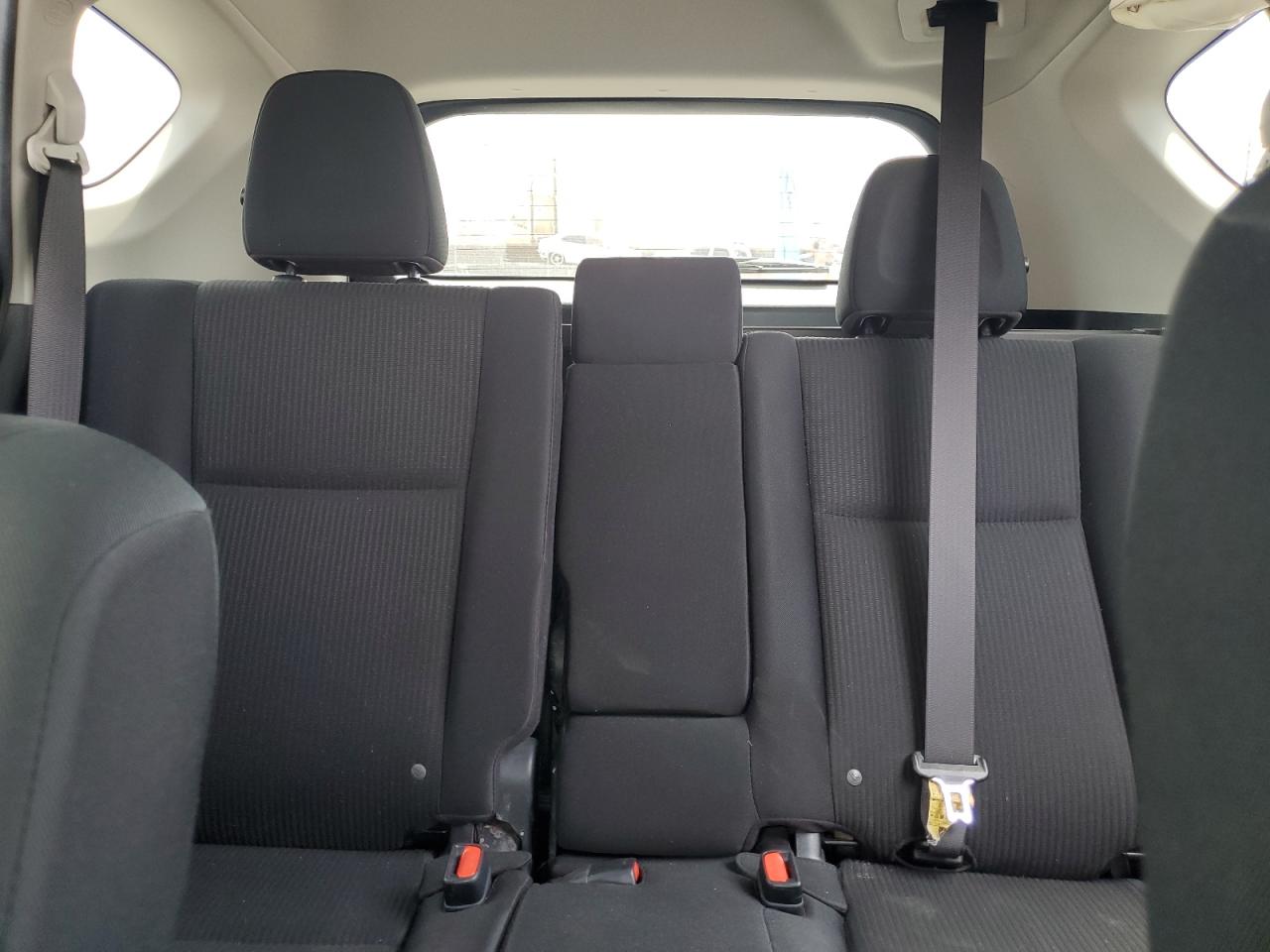 2018 Toyota Rav4 Le VIN: JTMZFREV2JJ176347 Lot: 55300425