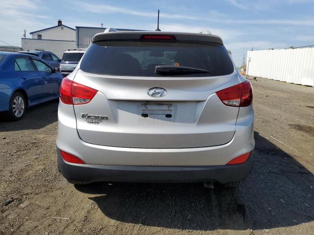  HYUNDAI TUCSON 2014 Серебристый
