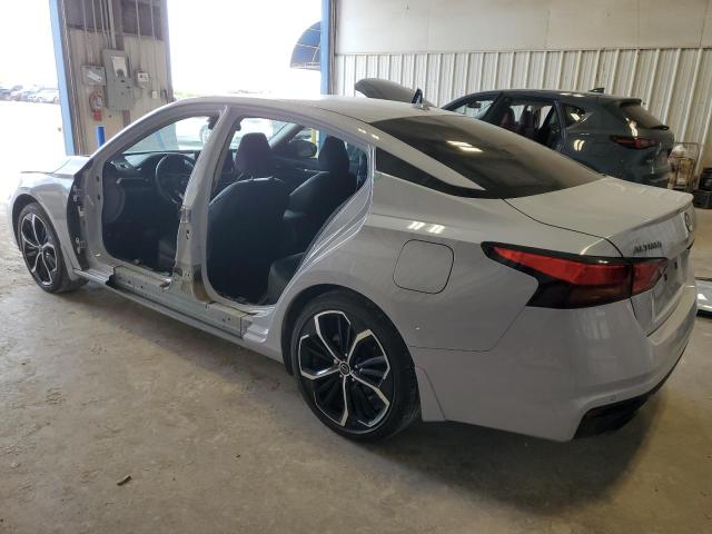  NISSAN ALTIMA 2024 Kremowy