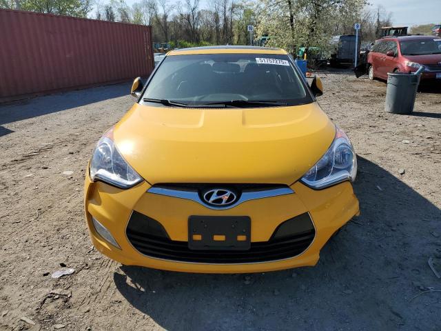  HYUNDAI VELOSTER 2016 Żółty