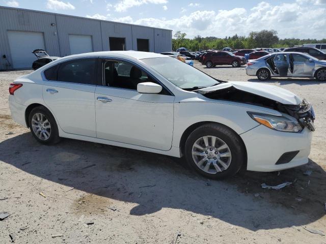  NISSAN ALTIMA 2017 Biały