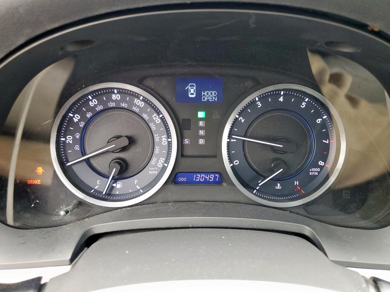 2012 Lexus IS - Image 9