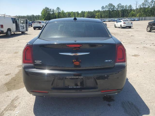  CHRYSLER 300 2018 Czarny