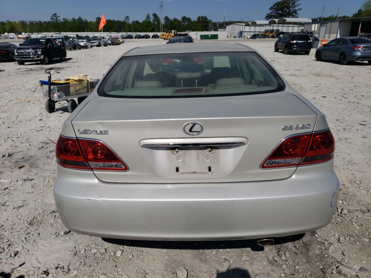 2005 Lexus Es 330 VIN: JTHBA30G055123231 Lot: 53623455