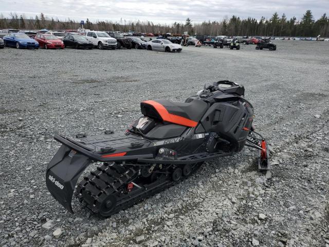 2020 SKIDOO RENEGADE  