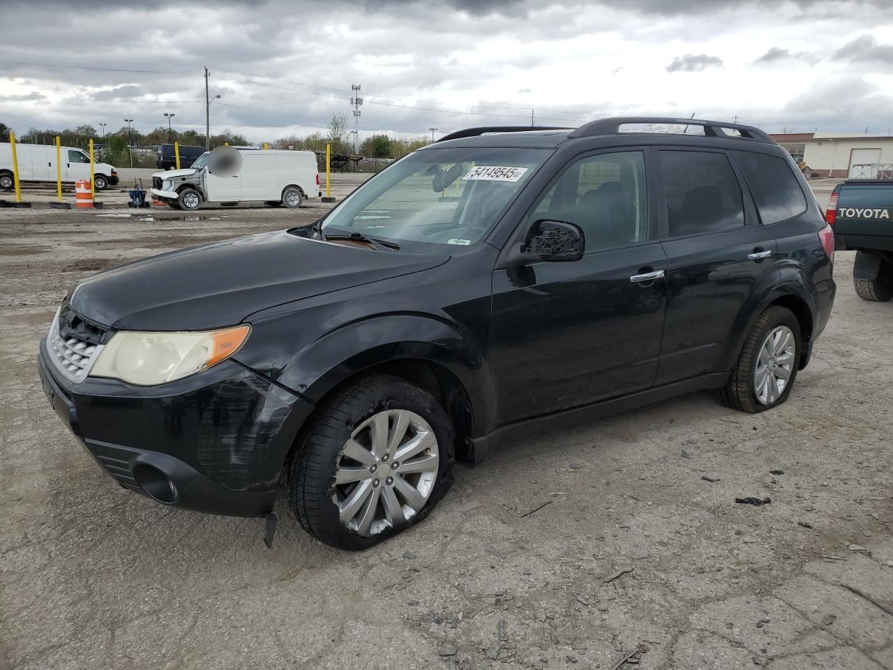 2011 Subaru Forester Limited იყიდება Indianapolis-ში, IN - Undercarriage