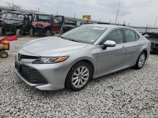  TOYOTA CAMRY 2020 Srebrny