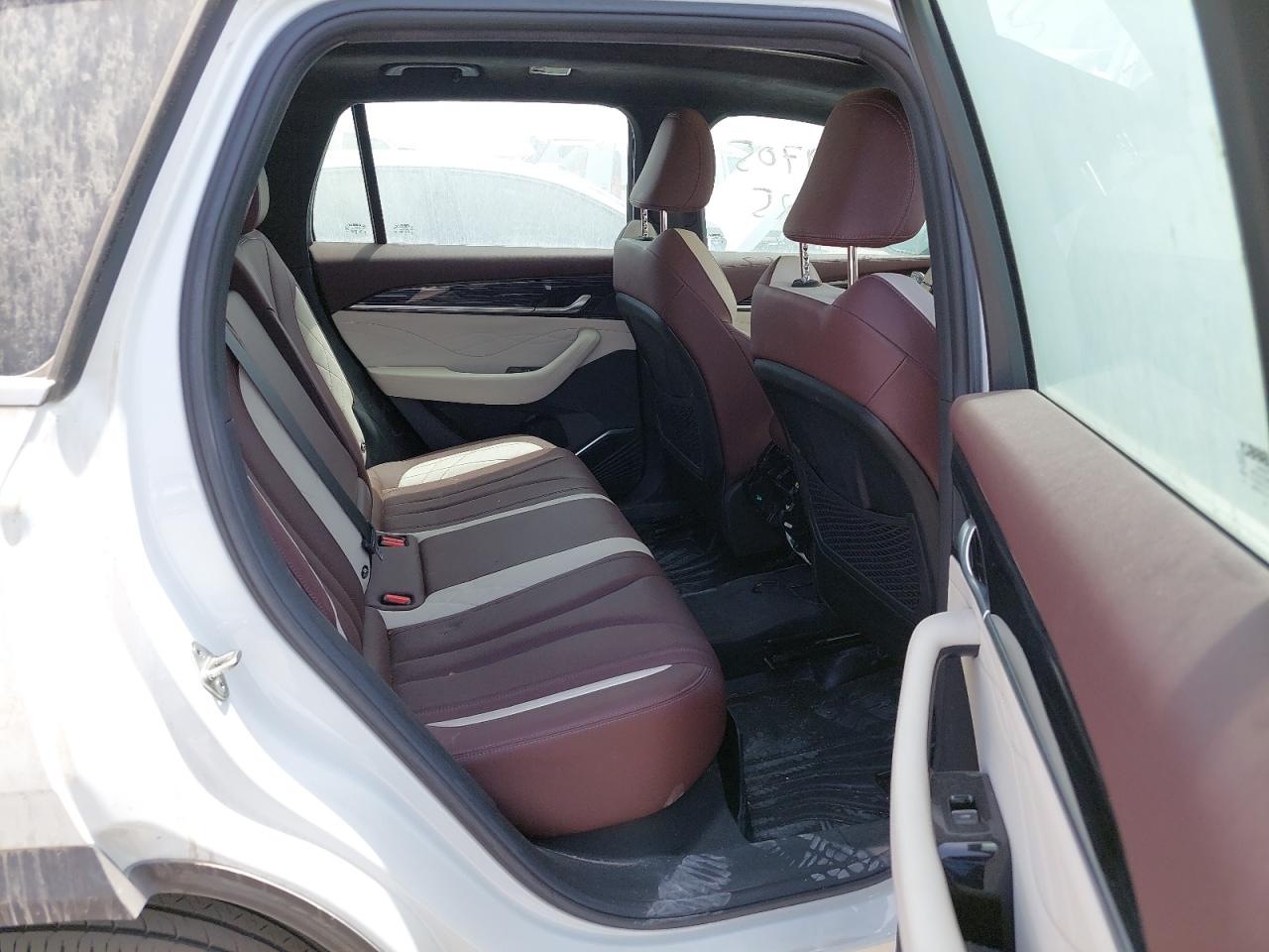 LB3KX2S11RS005446 - 2024 Geea MONJARO - #undefined