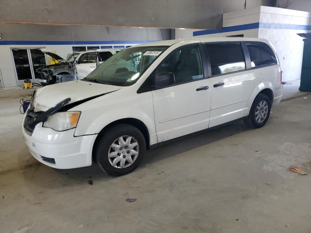 2008 Chrysler Town & Country Lx for Sale in Sandston, VA - Front End