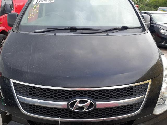 2010 HYUNDAI I800 STYLE