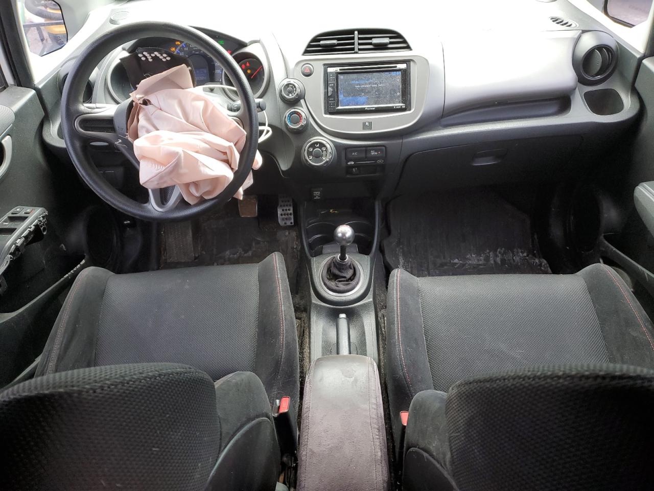 2009 Honda Fit Lx VIN: JHMGE87579S803694 Lot: 52589325