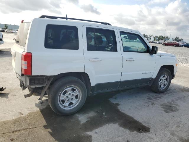  JEEP PATRIOT 2017 Biały