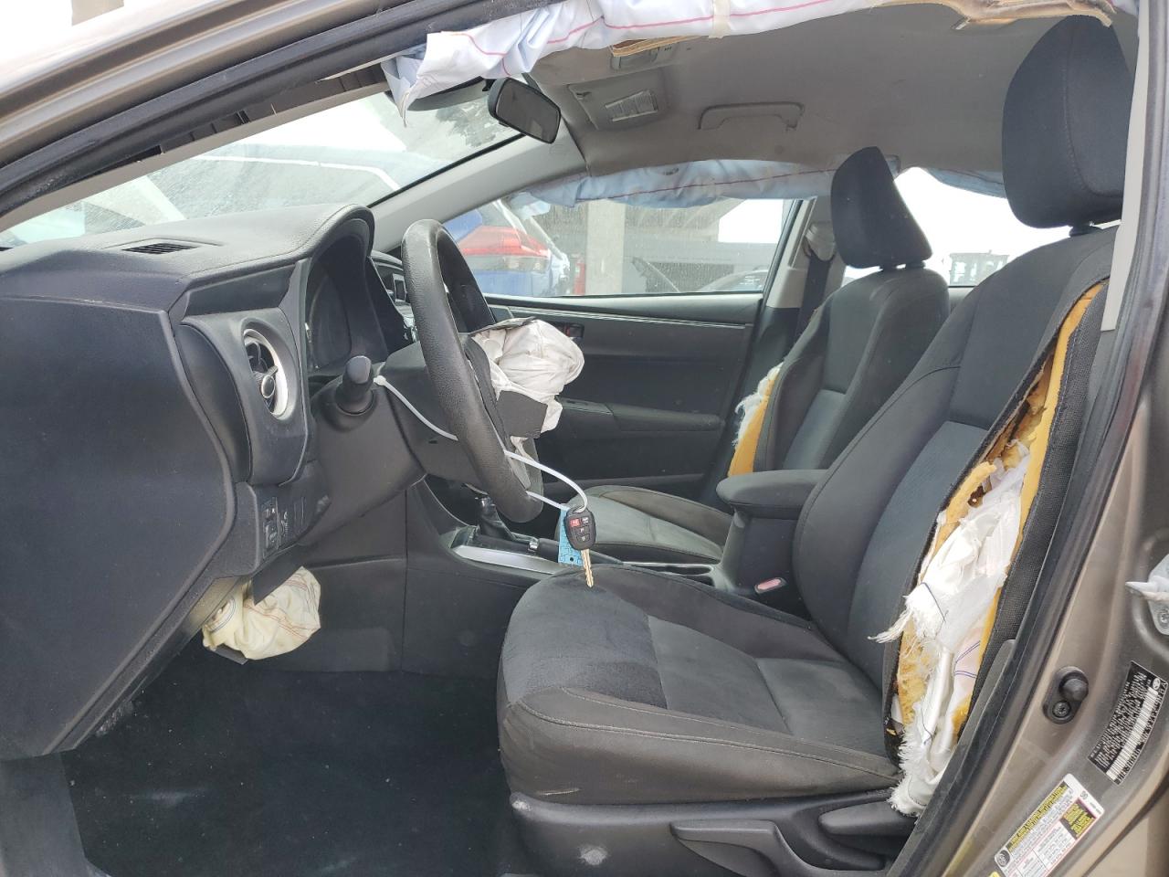 2018 Toyota Corolla L VIN: 5YFBURHE0JP794149 Lot: 55052775