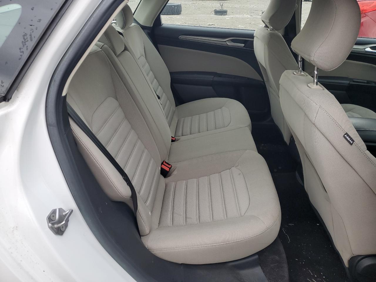 2017 Ford Fusion S VIN: 3FA6P0G74HR189441 Lot: 50981985