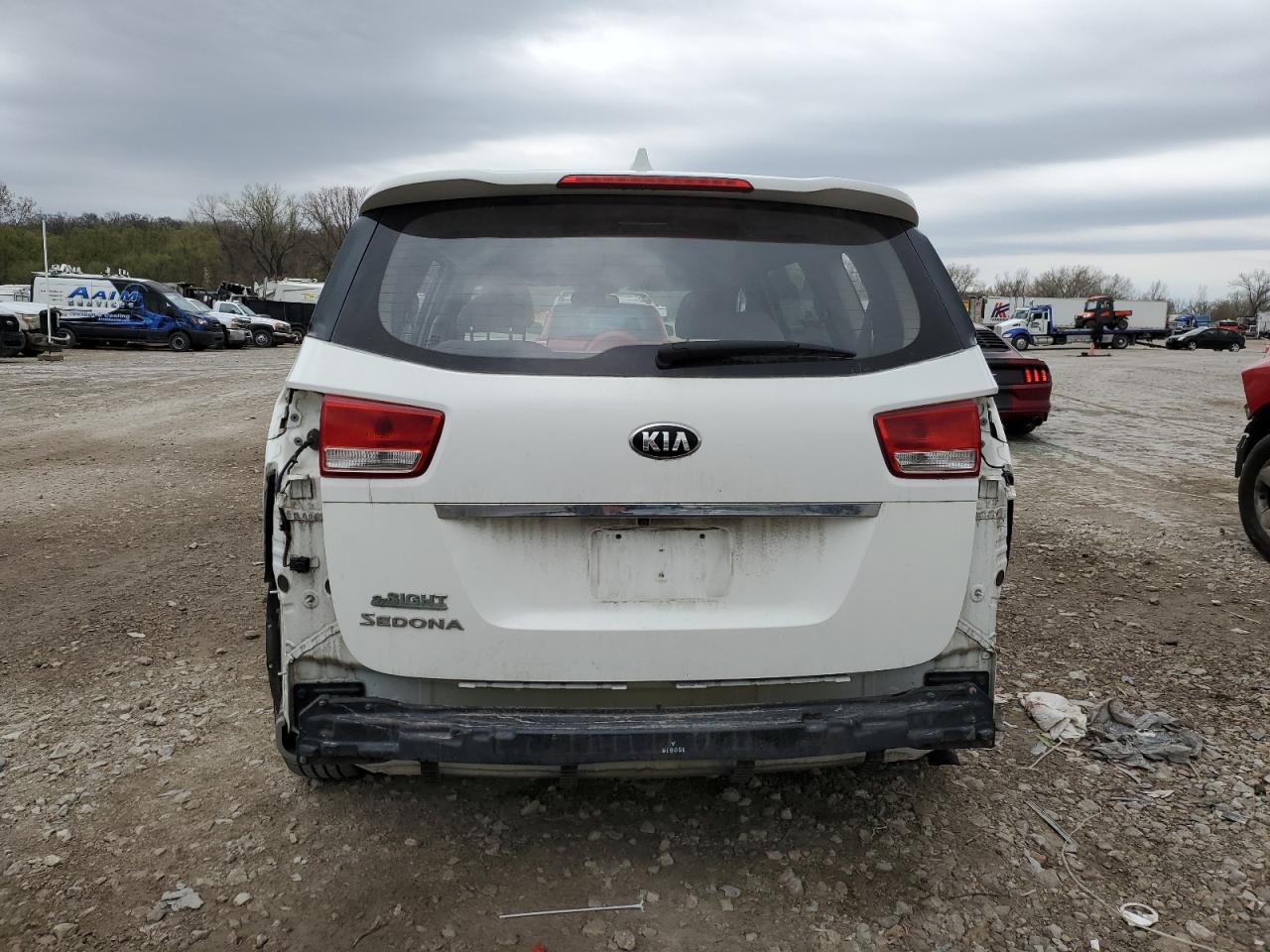2017 Kia Sedona L VIN: KNDMA5C18H6277486 Lot: 51342805