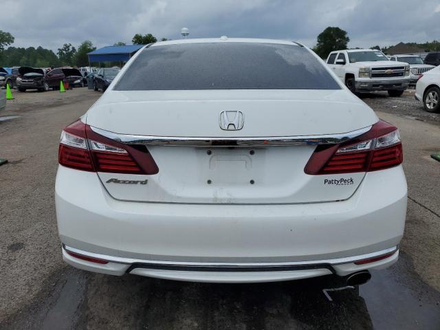 Седаны HONDA ACCORD 2017 Белы