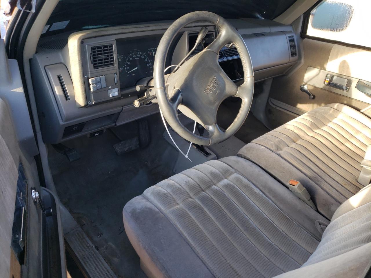 1994 Chevrolet Gmt-400 K2500 VIN: 1GCFK29K8RE311339 Lot: 54236475