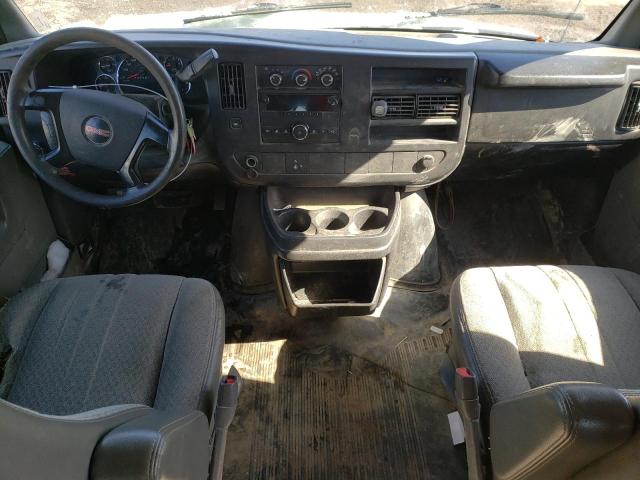 2010 GMC SAVANA G2500