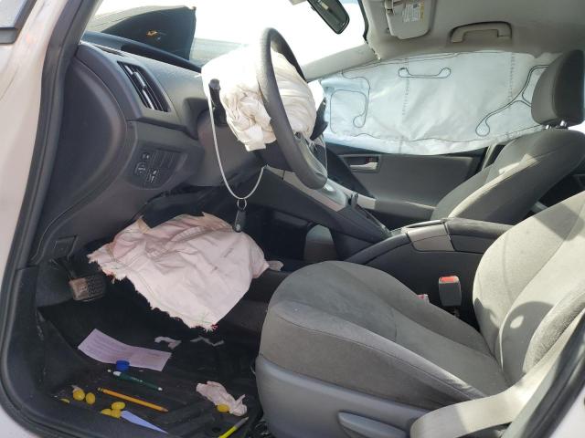  TOYOTA PRIUS 2014 Белый